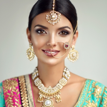 Collares y Pendientes