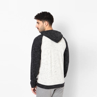 Sudaderas y sudaderas con capucha